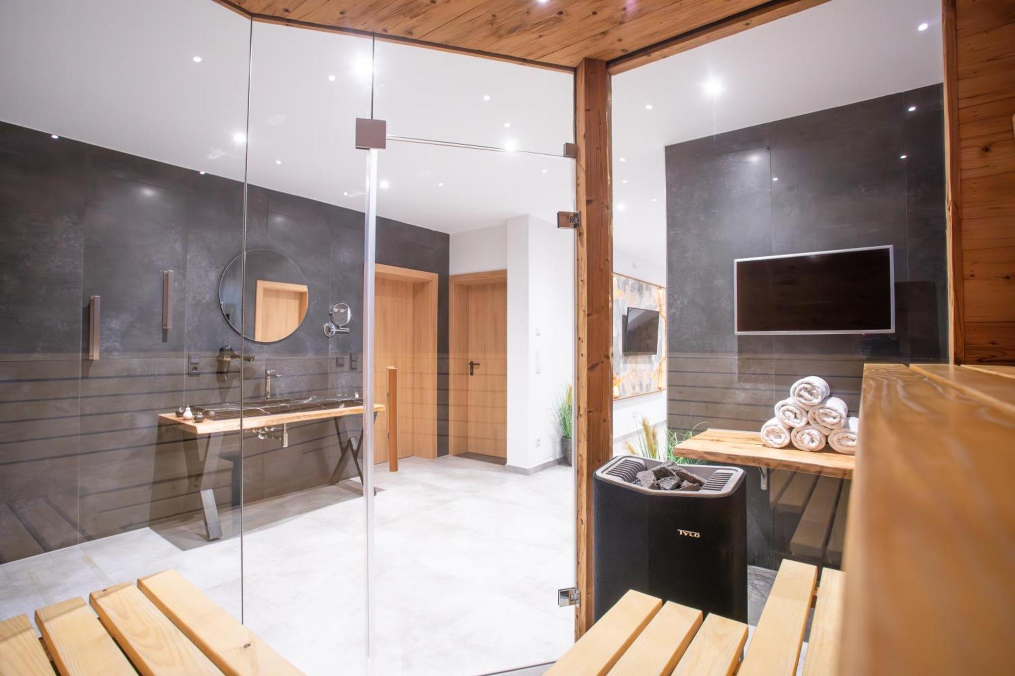Private Spa & Garden Alpi Garmisch-Partenkirchen Esterno foto