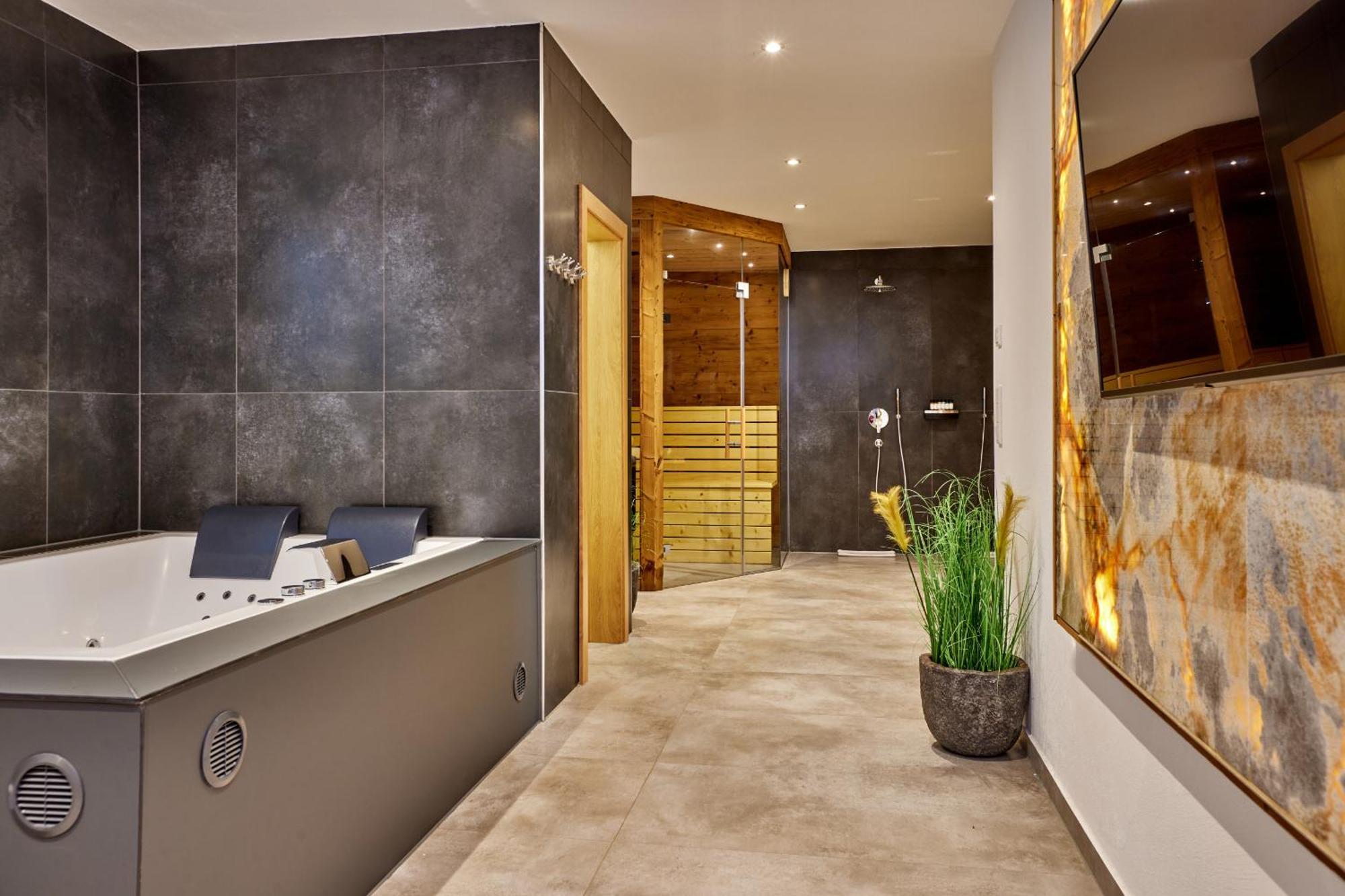 Private Spa & Garden Alpi Garmisch-Partenkirchen Esterno foto